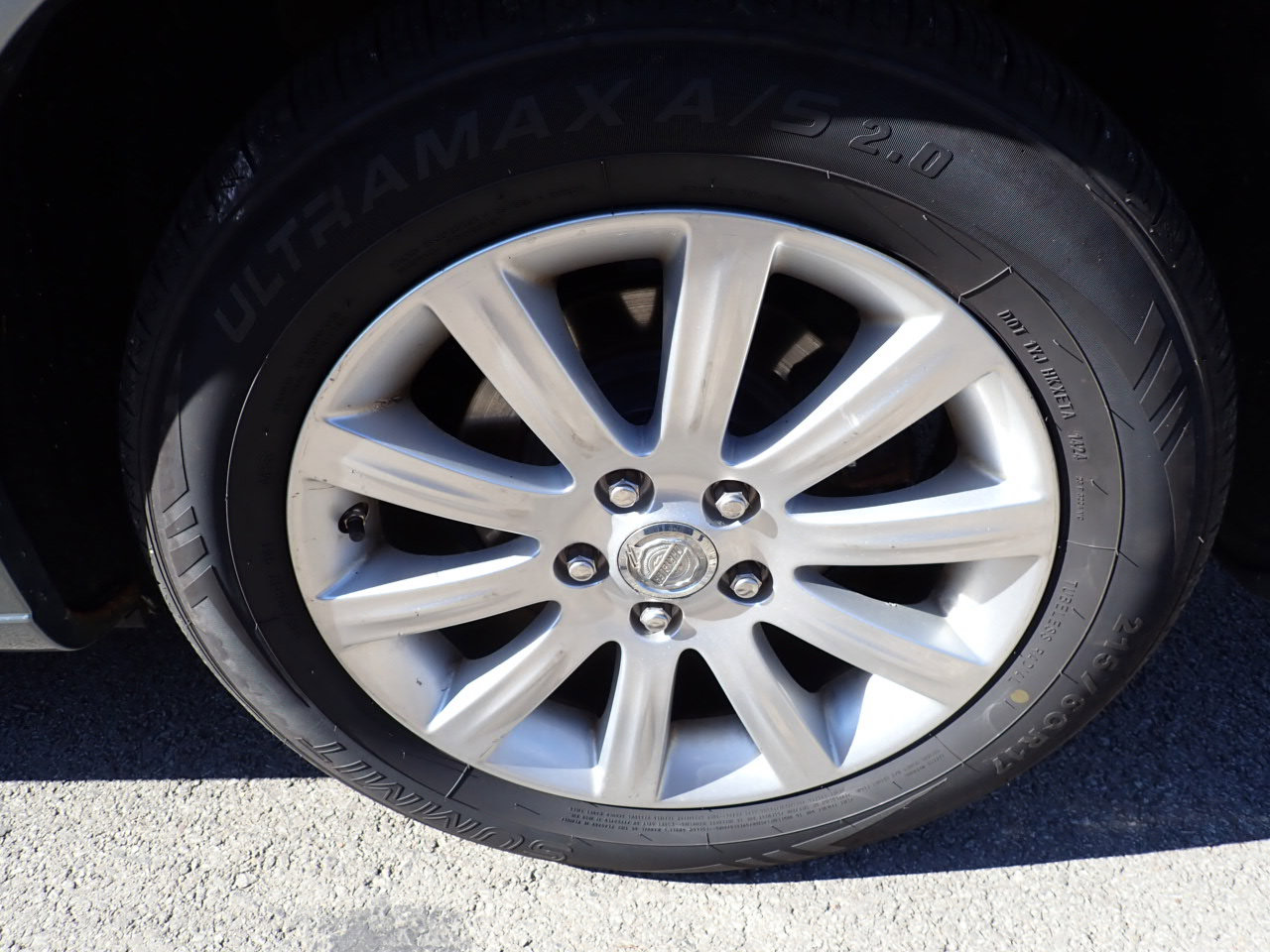 Used 2010 Chrysler Sebring Touring image 17