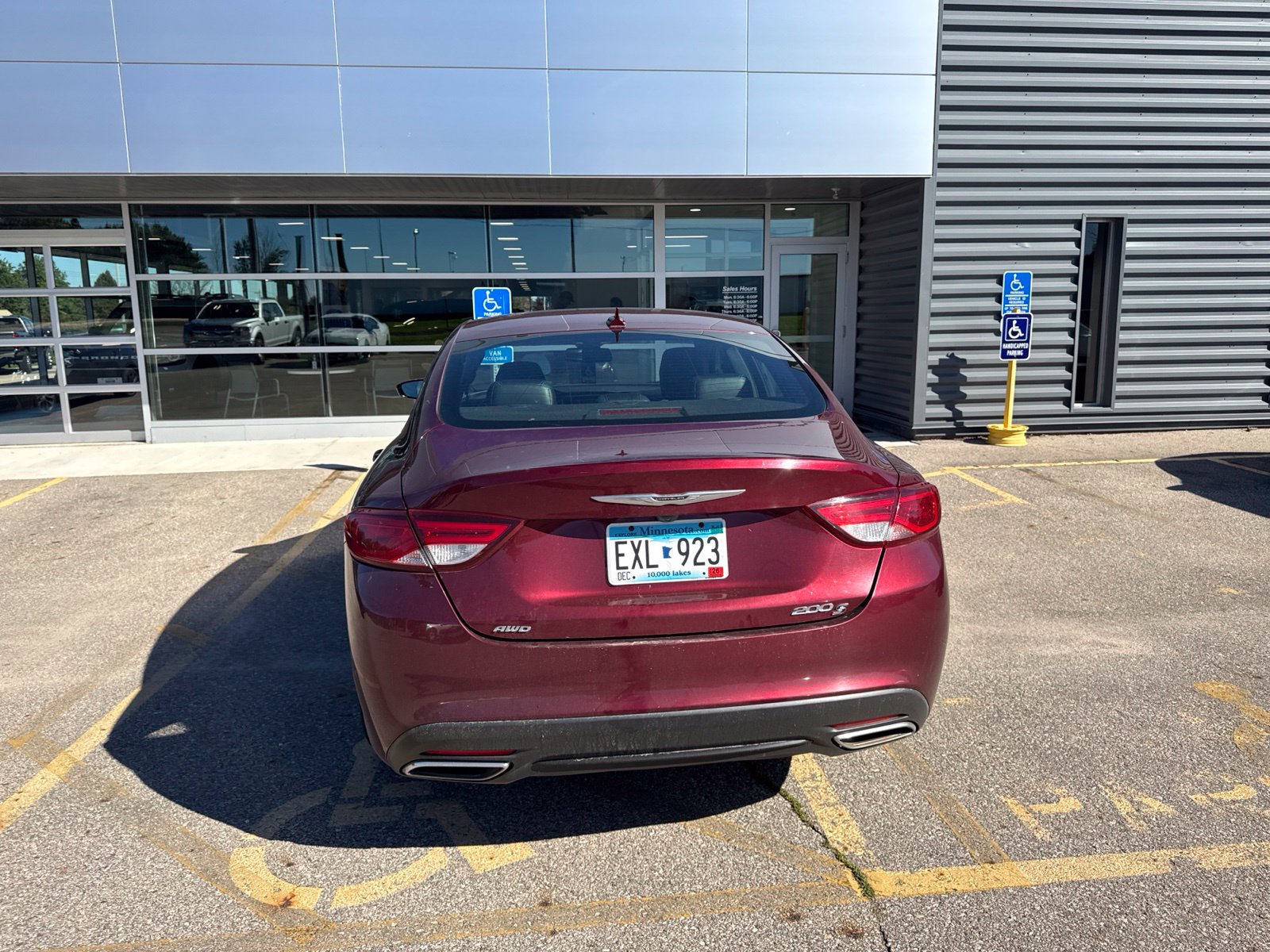 Used 2016 Chrysler 200 S w/ Comfort Group AWD/4WD image 6
