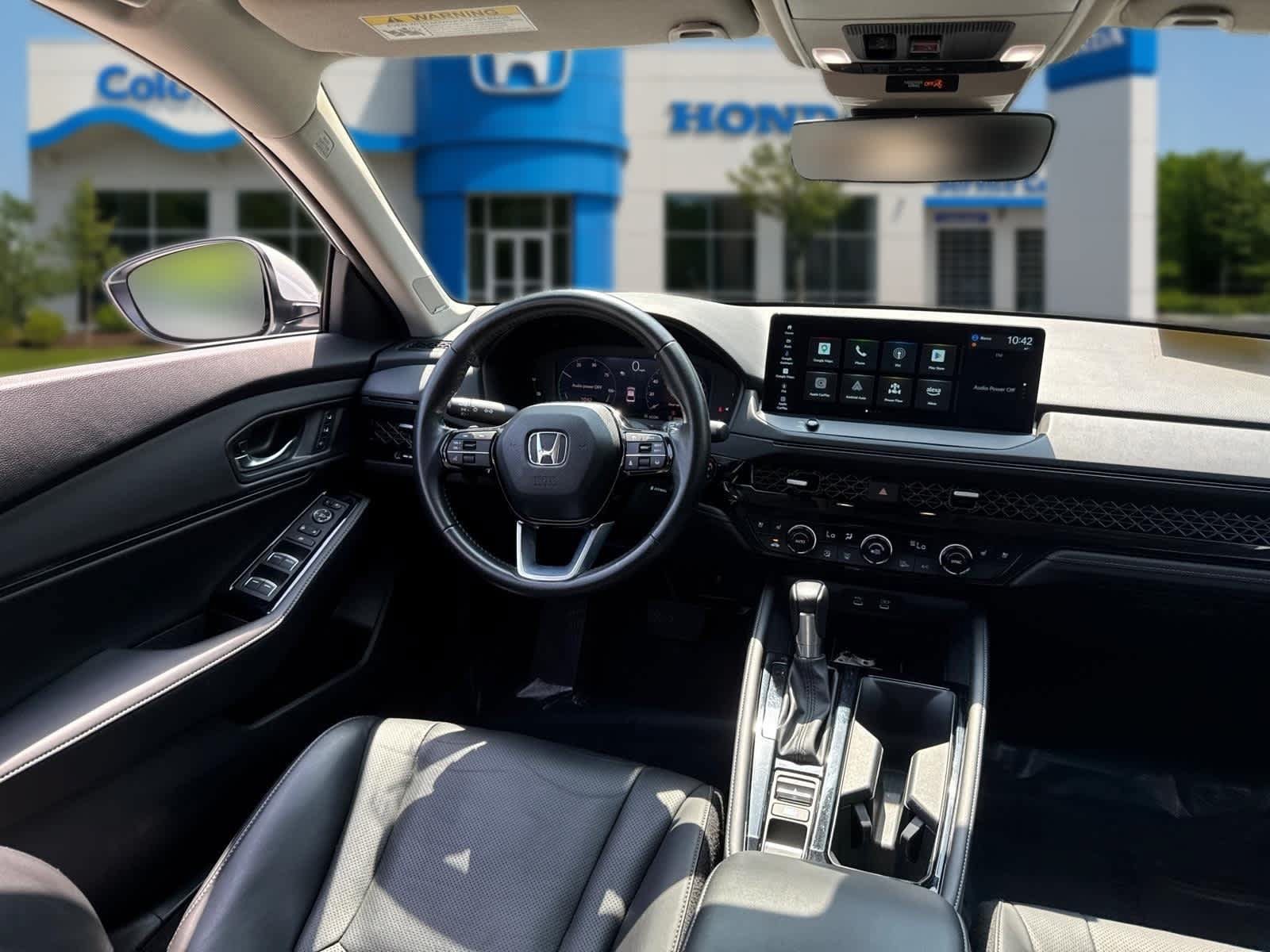 Used 2023 Honda Accord Touring image 31