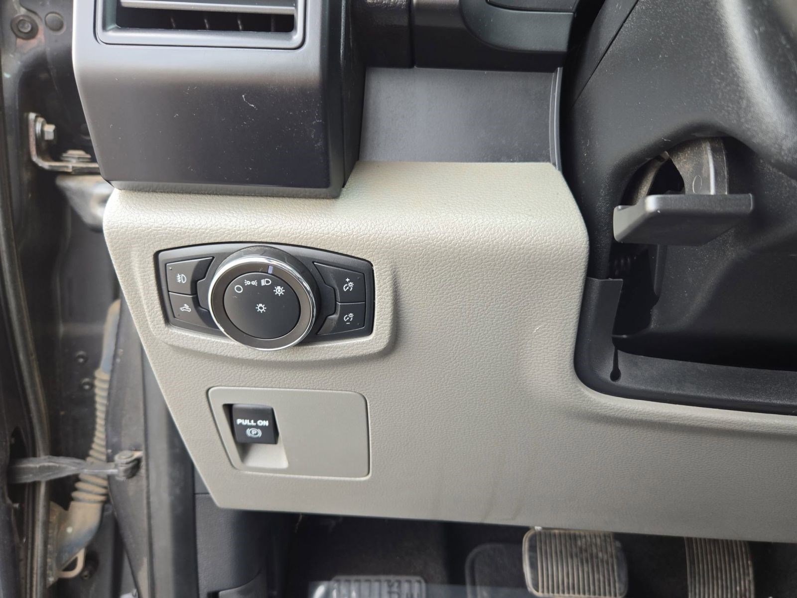 Used 2020 Ford F150 XL w/ Equipment Group 101A Mid image 25