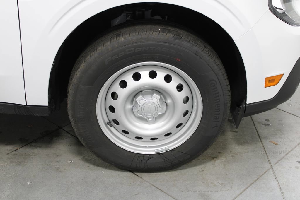 New 2025 Ford Maverick XL w/ Equipment Group 101A image 12