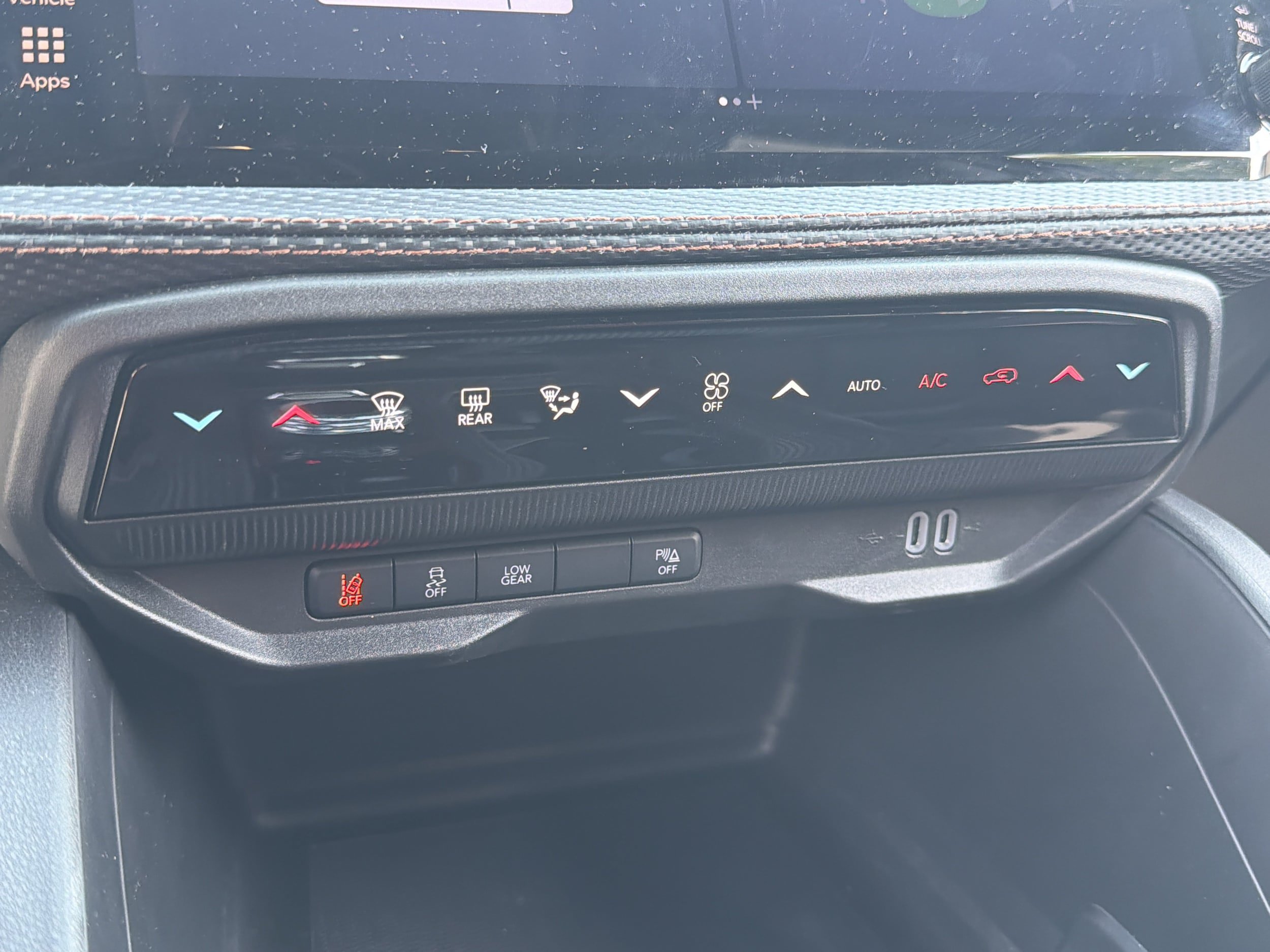 Used 2026 Jeep Cherokee Limited AWD/4WD image 9