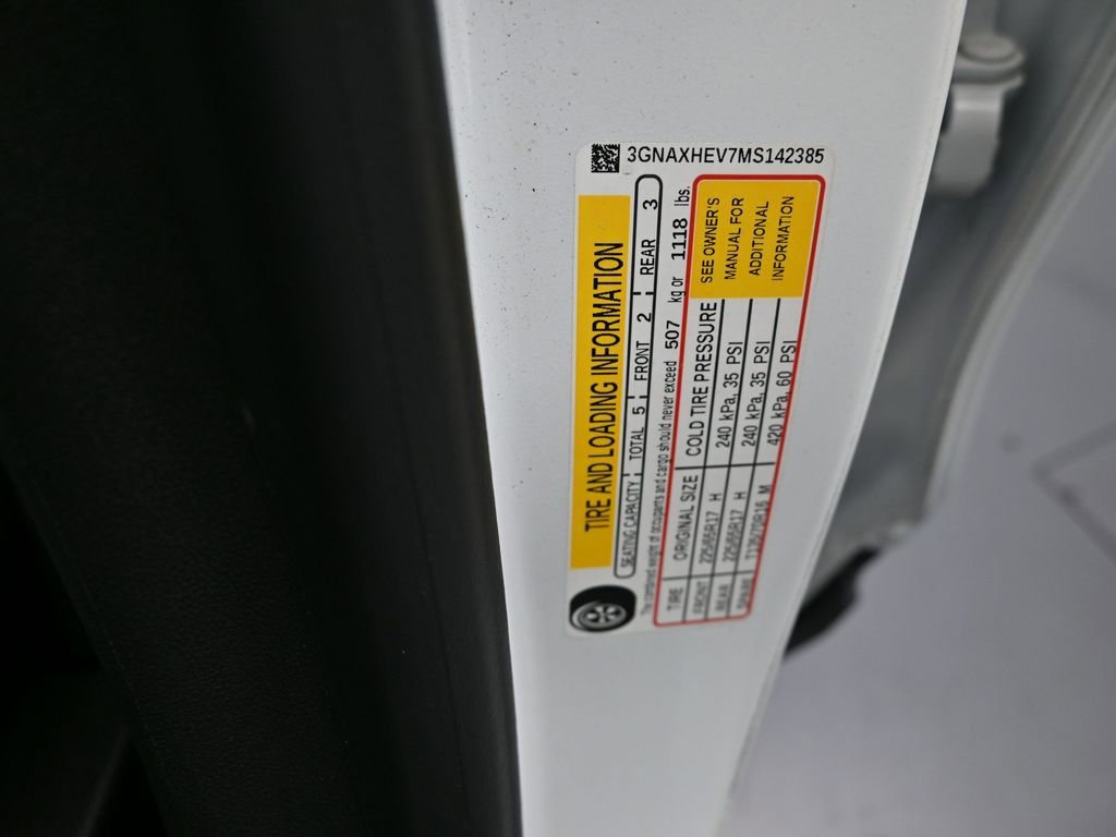 Used 2021 Chevrolet Equinox LS image 9