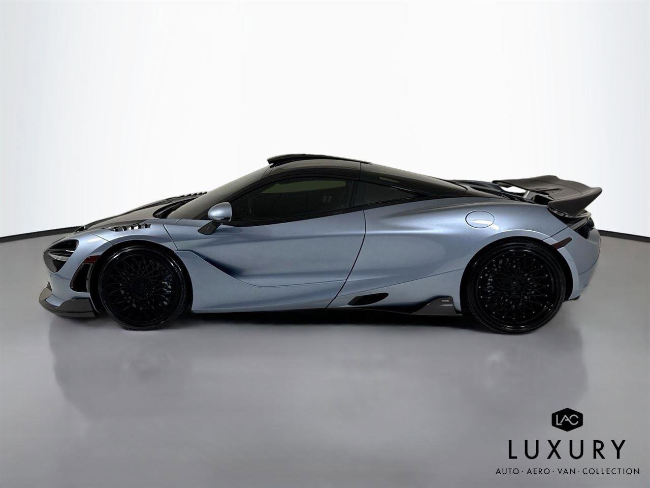 Used 2019 McLaren 720S RWD image 8