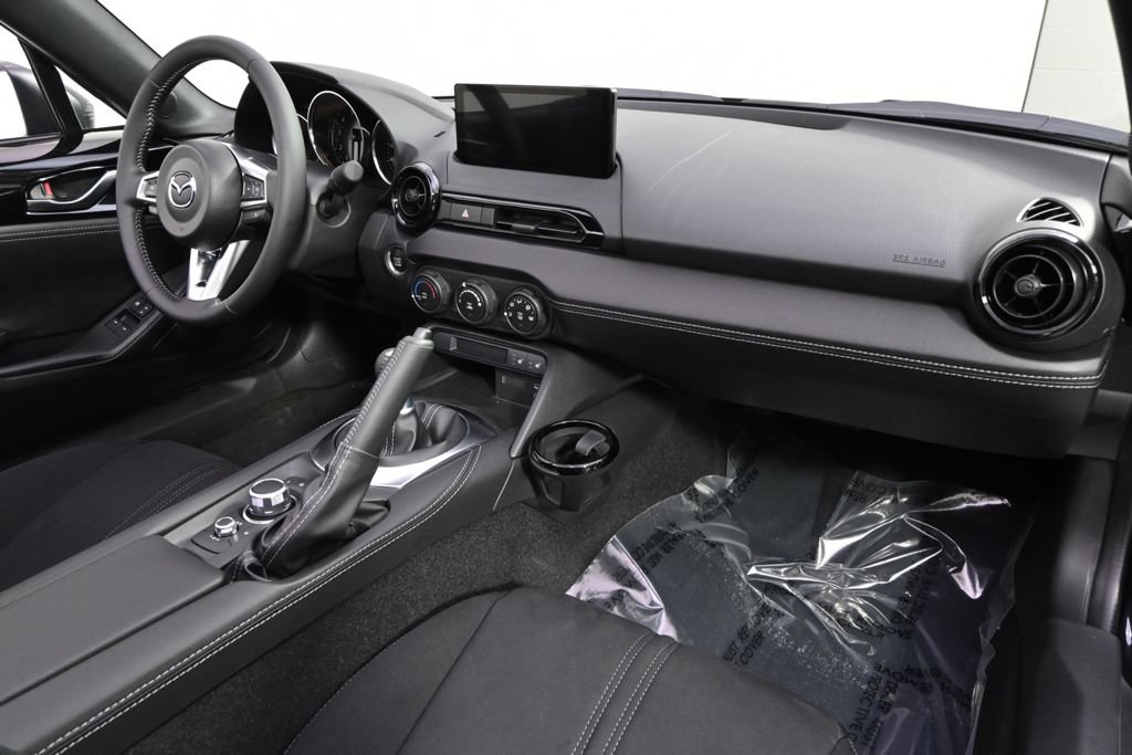 New 2026 MAZDA MX-5 Miata Club w/ Weather Package RWD image 19