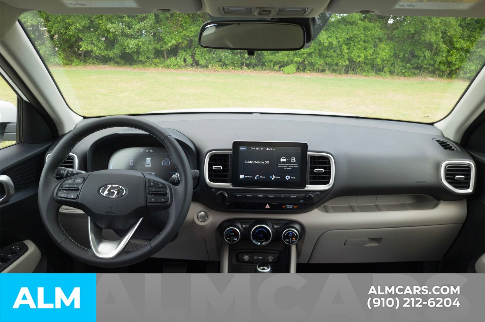 Certified 2025 Hyundai Venue SEL image 20