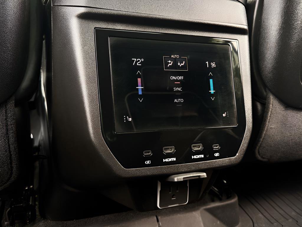 Used 2025 GMC Yukon AT4 Ultimate w/ LPO, Floor Liner Package image 29