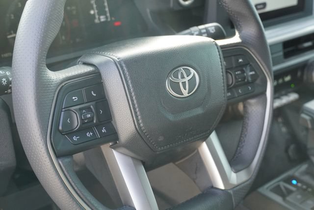 Used 2026 Toyota 4Runner SR5 AWD/4WD image 29