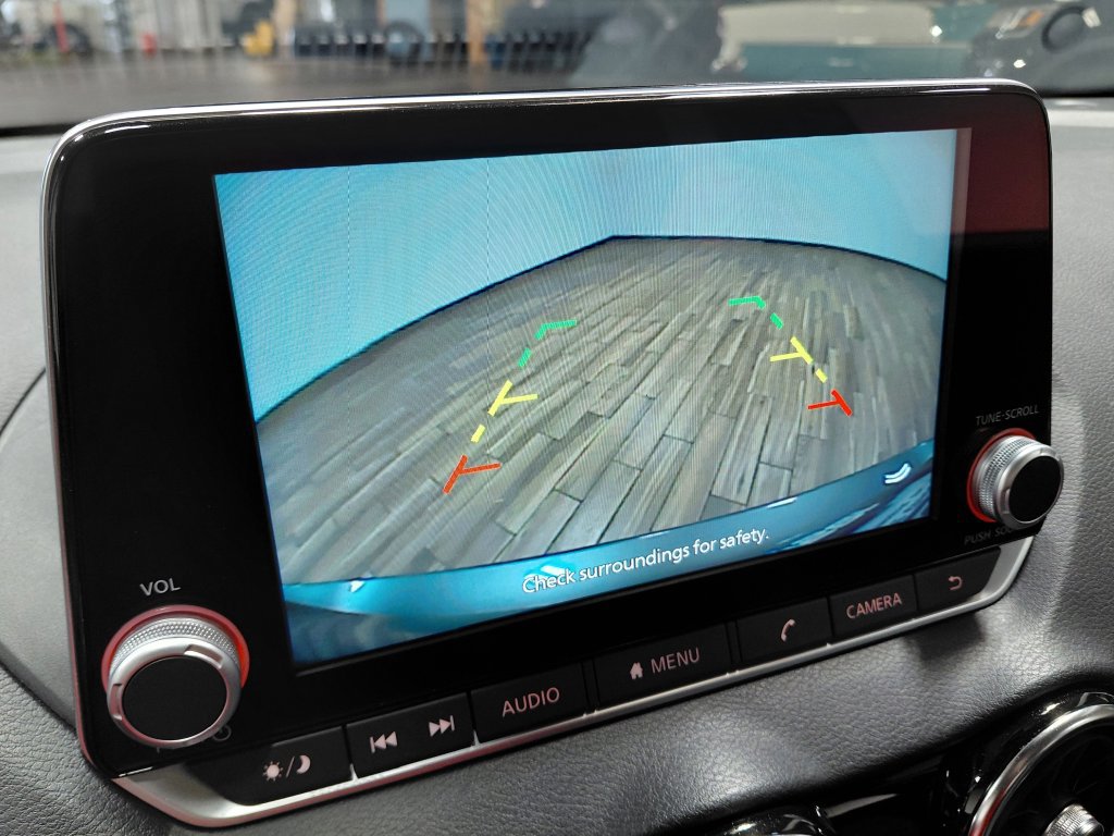 Used 2025 Nissan Sentra SV FWD image 5