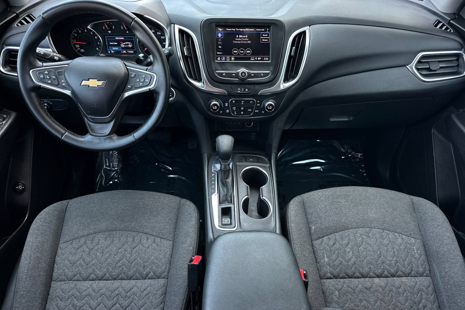 Used 2024 Chevrolet Equinox LT FWD image 16