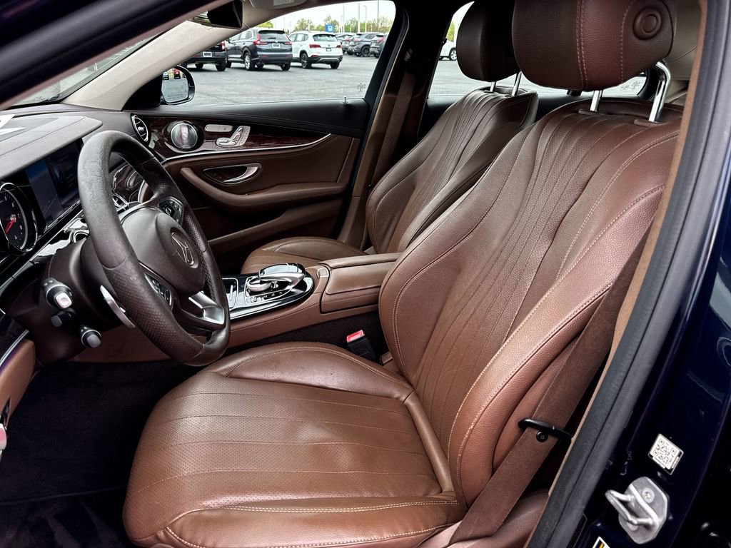 Used 2017 Mercedes-Benz E 300 image 11