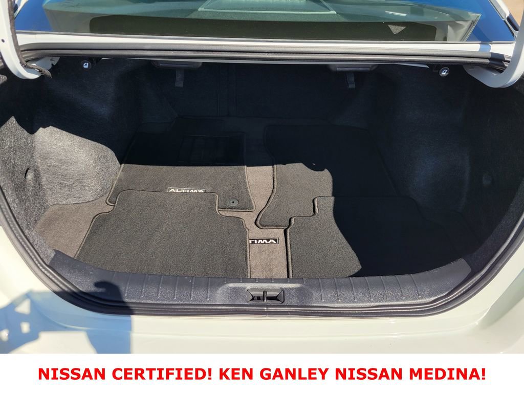 Certified 2025 Nissan Altima 2.5 SV FWD image 42