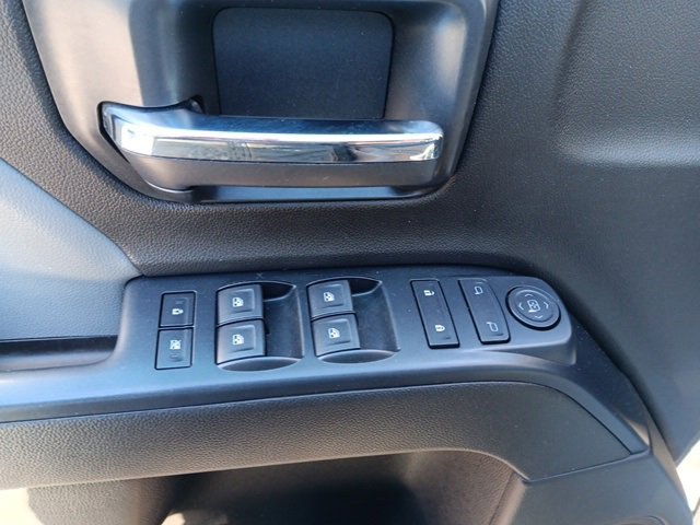 Used 2018 Chevrolet Silverado 2500 W/T w/ Snow Plow Prep Package image 18