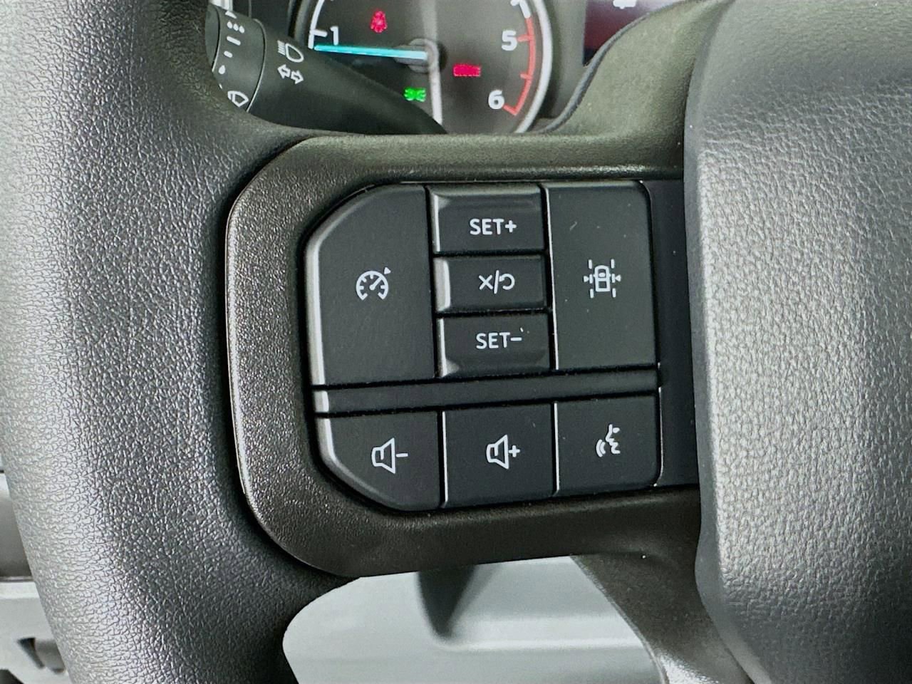 New 2026 Ford F550 4x4 Regular Cab Super Duty image 14