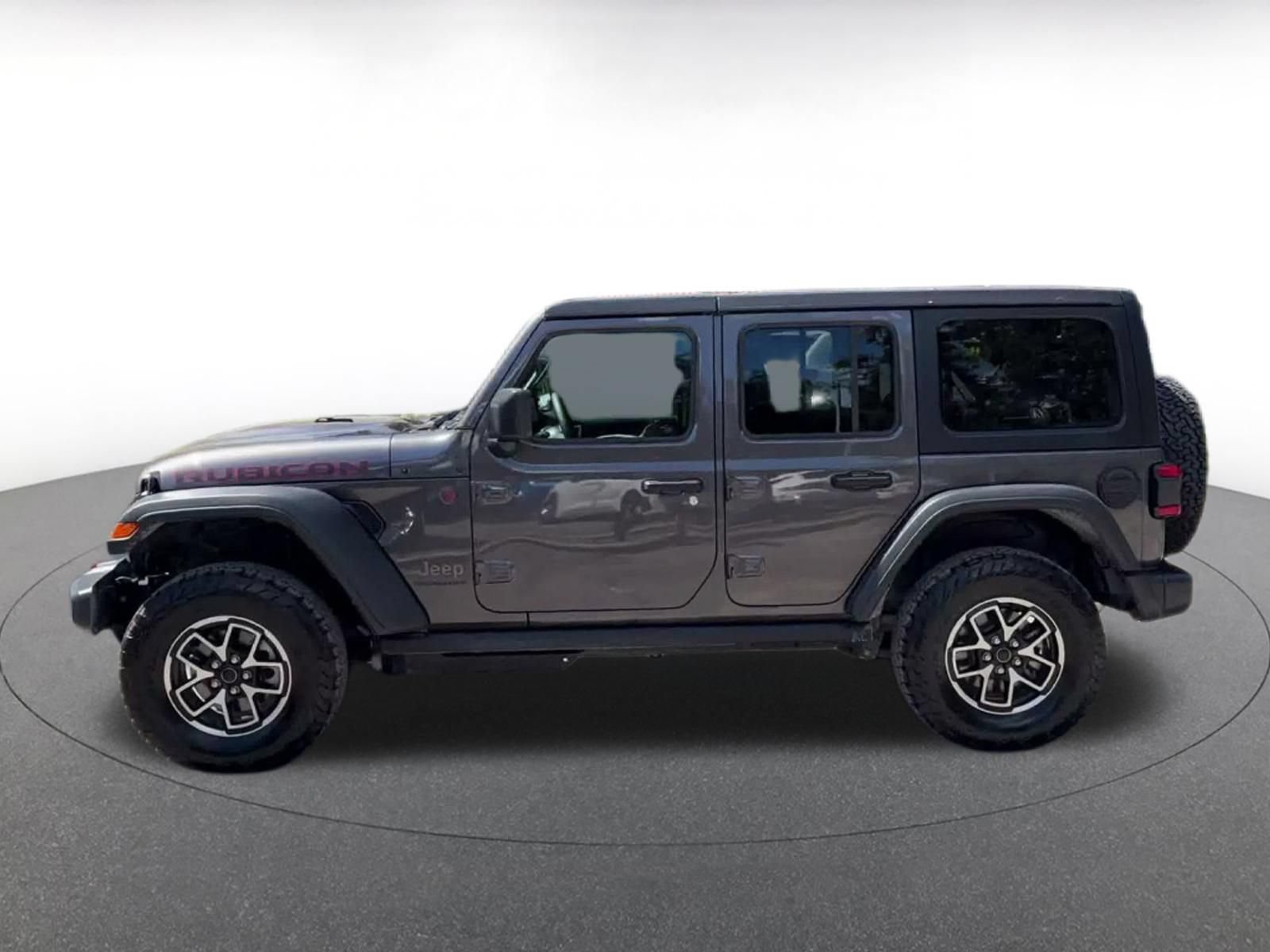 Used 2026 Jeep Wrangler Unlimited Rubicon AWD/4WD image 8