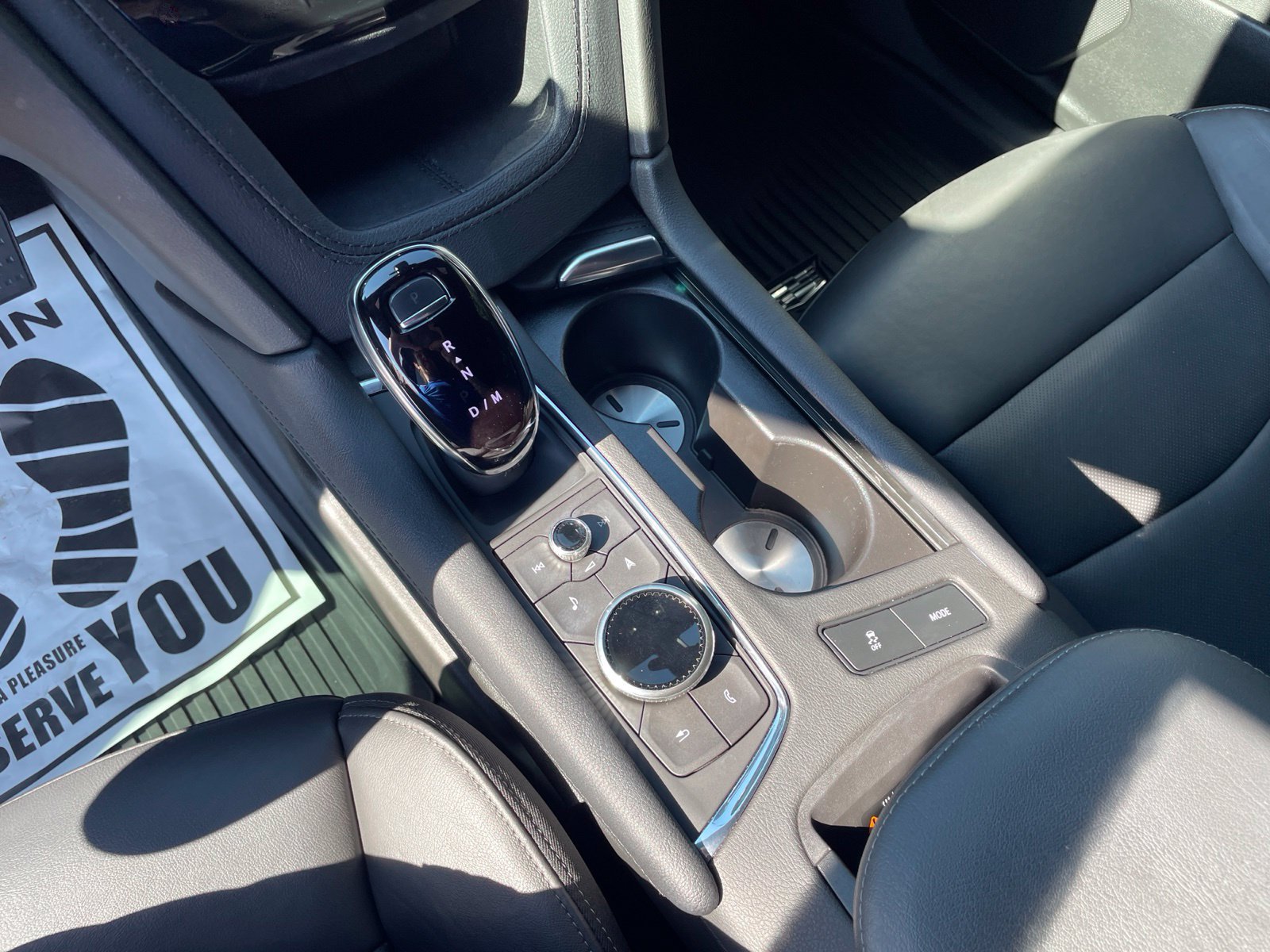 Used 2024 Cadillac XT6 Premium Luxury FWD image 21