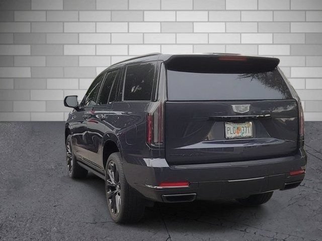 Certified 2026 Cadillac Escalade Platinum Sport w/ LPO, ONYX Package AWD/4WD image 3