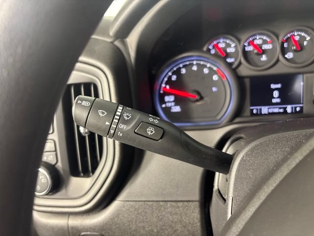 Used 2022 Chevrolet Silverado 1500 Custom AWD/4WD image 9
