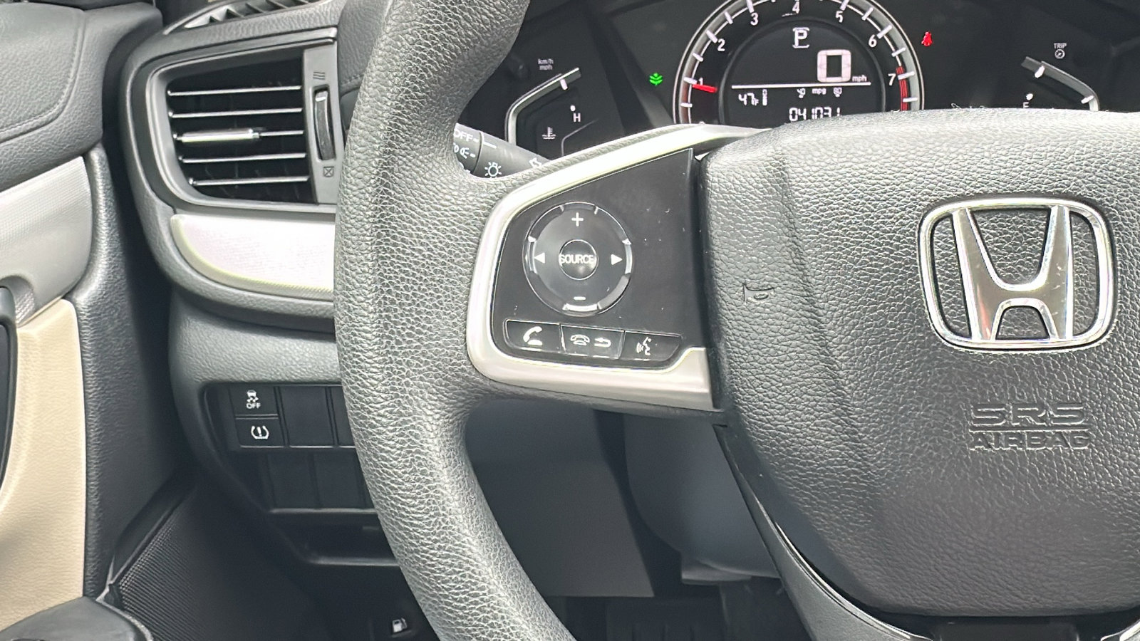 Used 2017 Honda CR-V LX image 15
