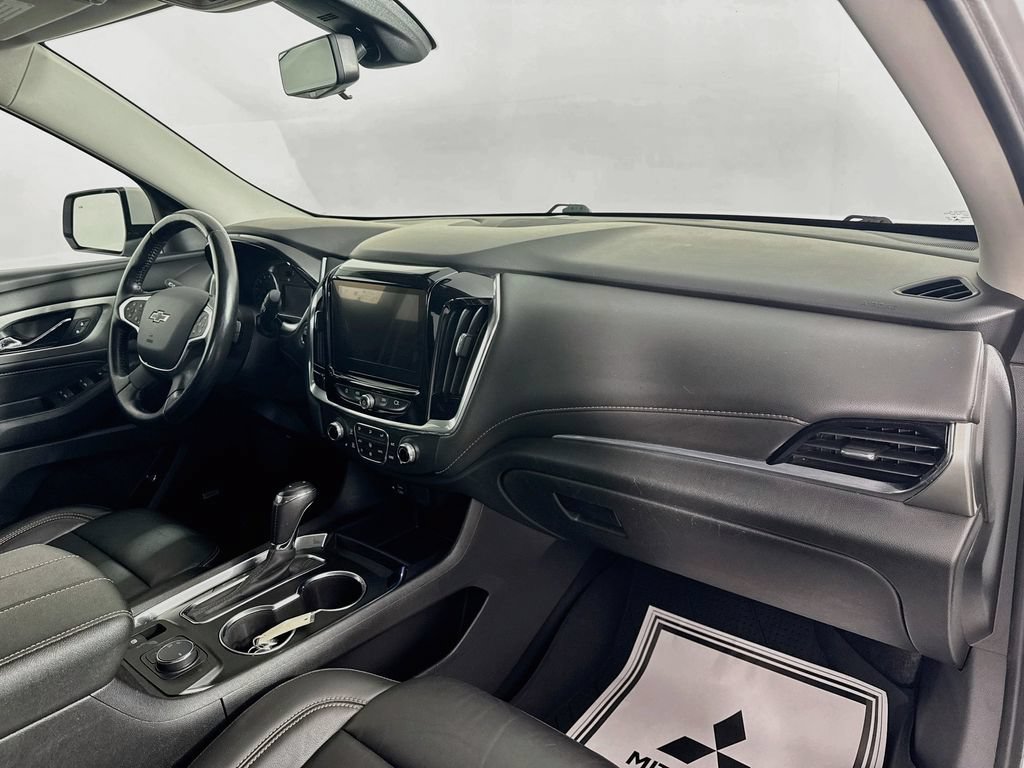 Used 2020 Chevrolet Traverse RS FWD image 32