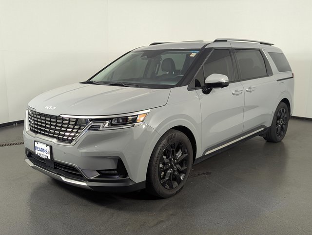 Used 2024 Kia Carnival SX Prestige image 4