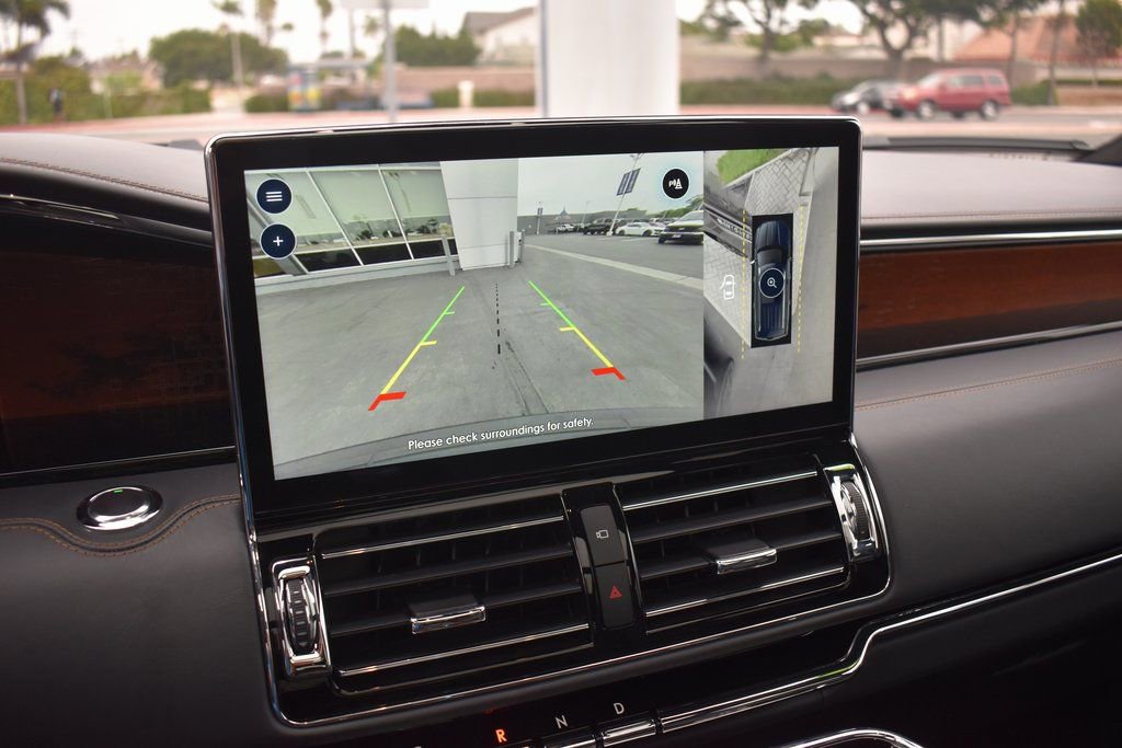 Used 2024 Lincoln Navigator Black Label image 31