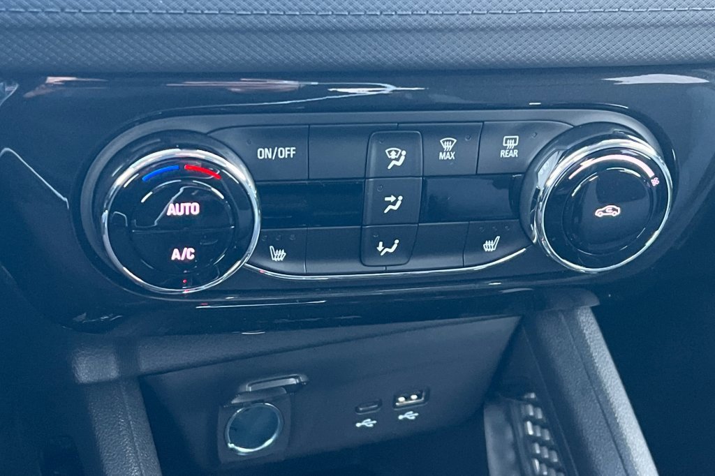 New 2026 Chevrolet TrailBlazer LT w/ Convenience Package image 17