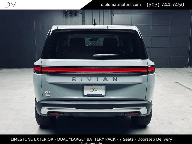 Used 2024 Rivian R1S Adventure AWD/4WD image 5