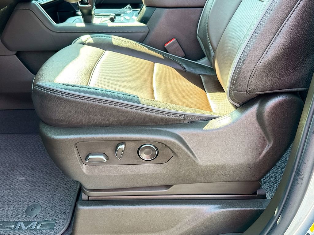 Used 2026 GMC Sierra 1500 Denali image 9