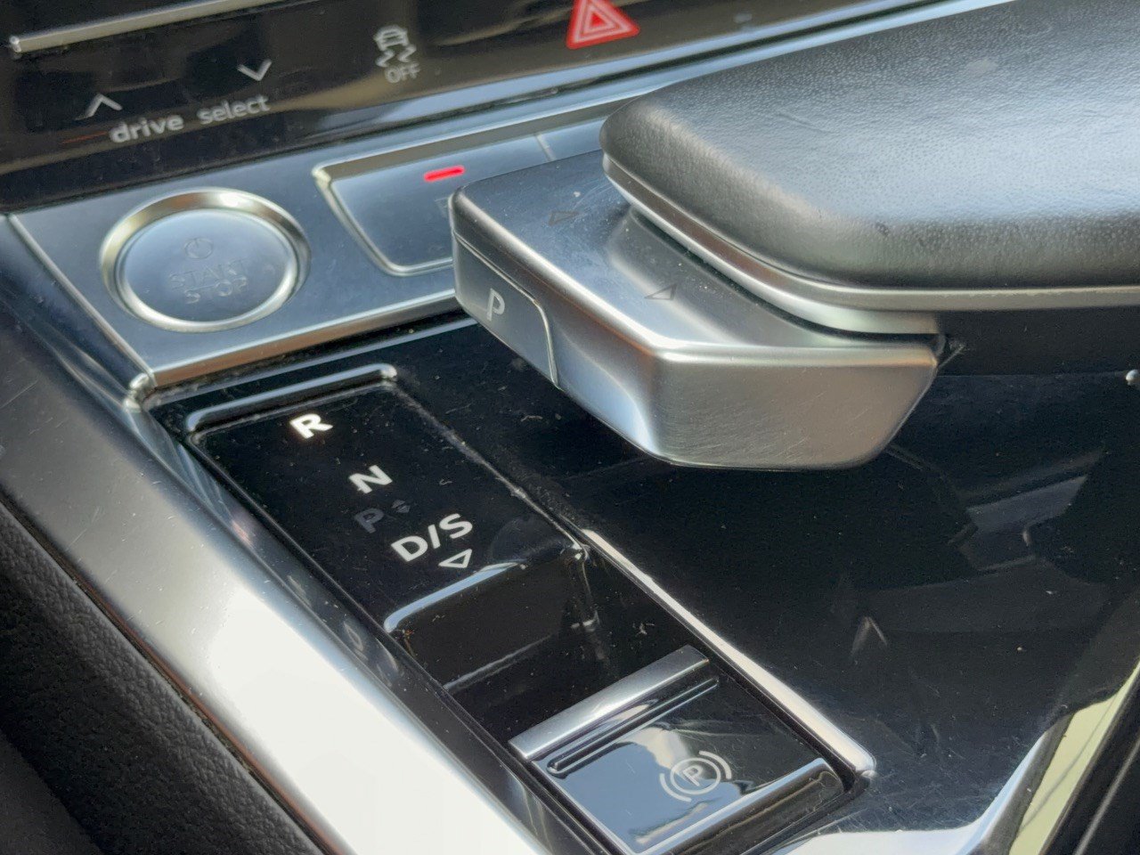 Used 2019 Audi e-tron Premium Plus AWD/4WD image 21