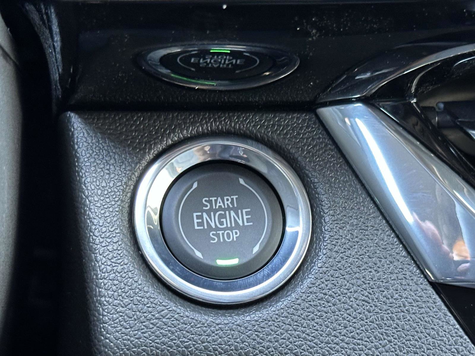 New 2025 Buick Envista Avenir image 7