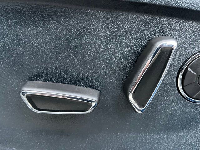 Used 2021 Ford F150 Platinum w/ Equipment Group 701A High image 14