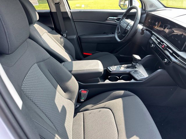 New 2026 Kia Sportage LX w/ LX Convenience Package AWD/4WD image 27