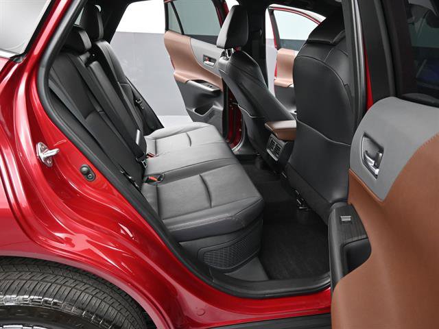 Certified 2024 Toyota Venza Limited image 17