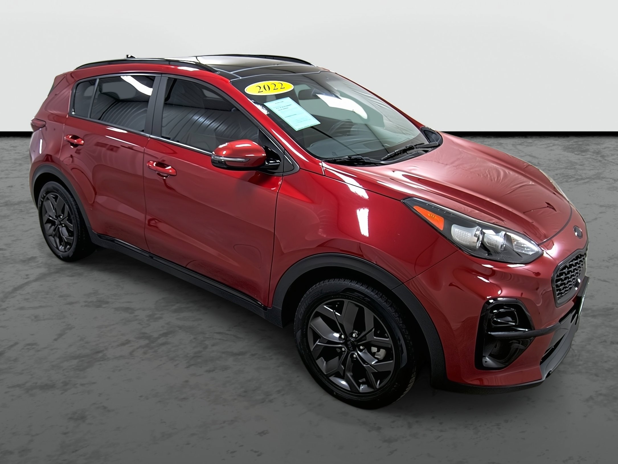 Used 2022 Kia Sportage Nightfall Edition image 5