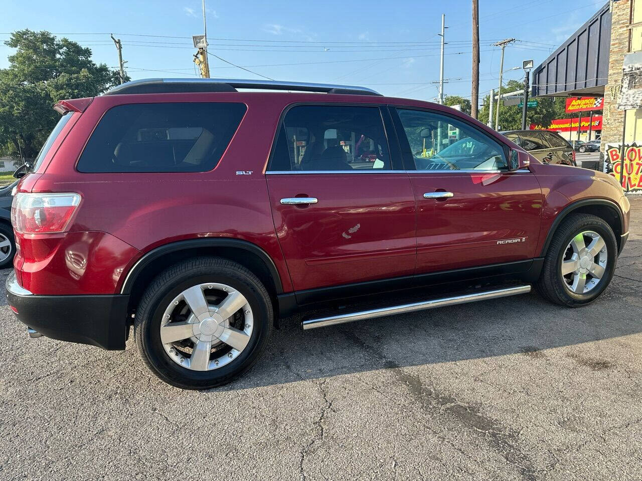 Used 2007 GMC Acadia SLT w/ FTC Luxury Package FWD image 8