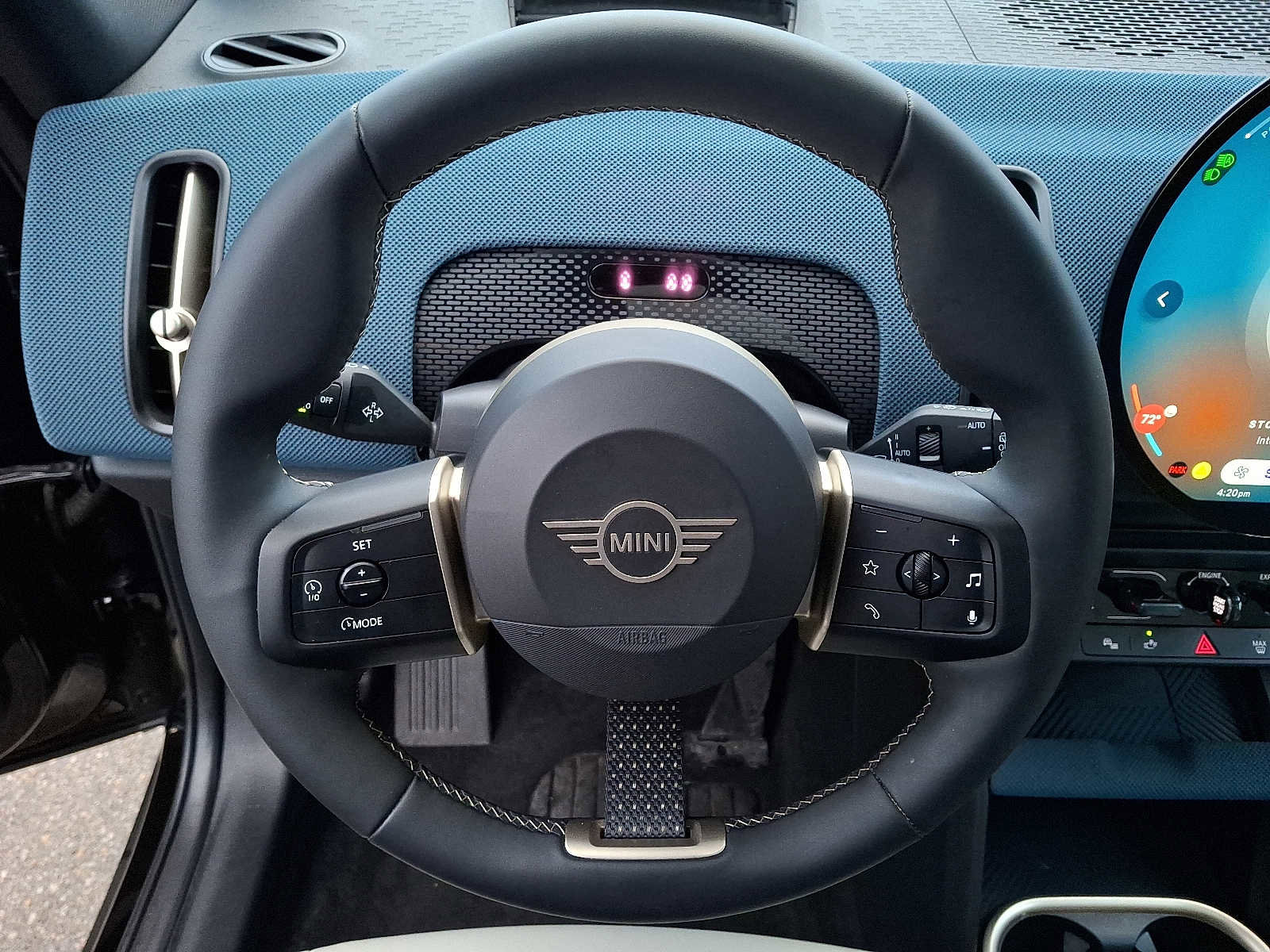 Used 2025 MINI Cooper Countryman S w/ Comfort Package Max image 19