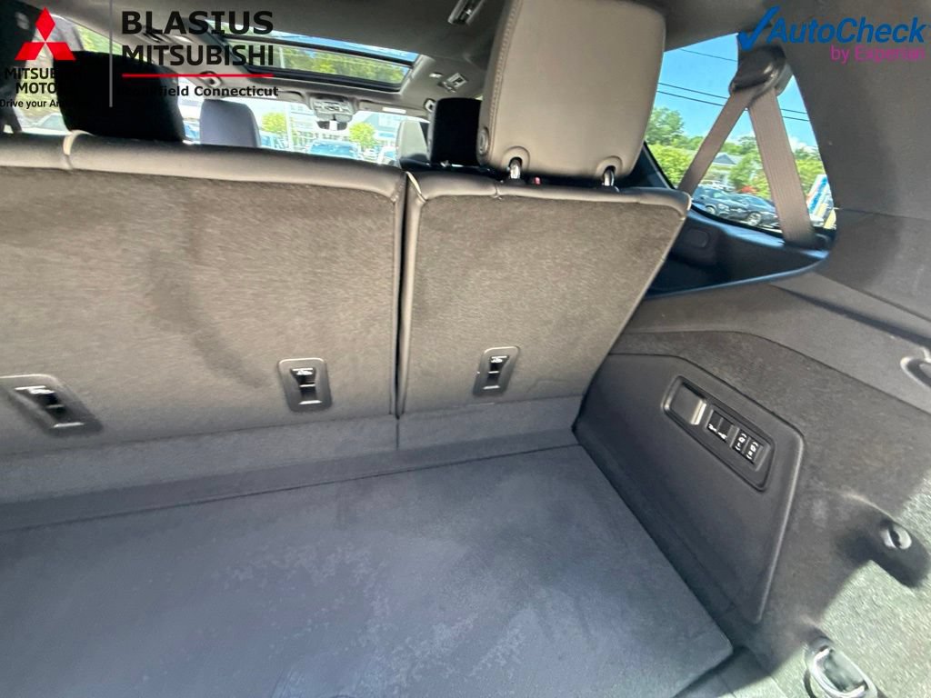Used 2026 Cadillac Escalade Luxury AWD/4WD image 51