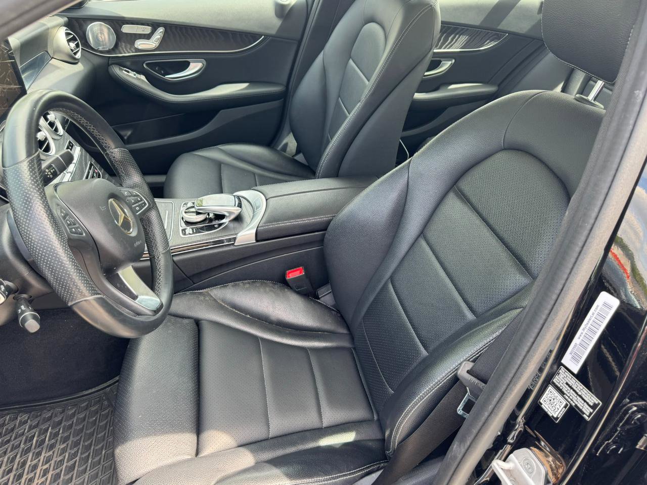 Used 2015 Mercedes-Benz C 300 4MATIC Sedan image 10