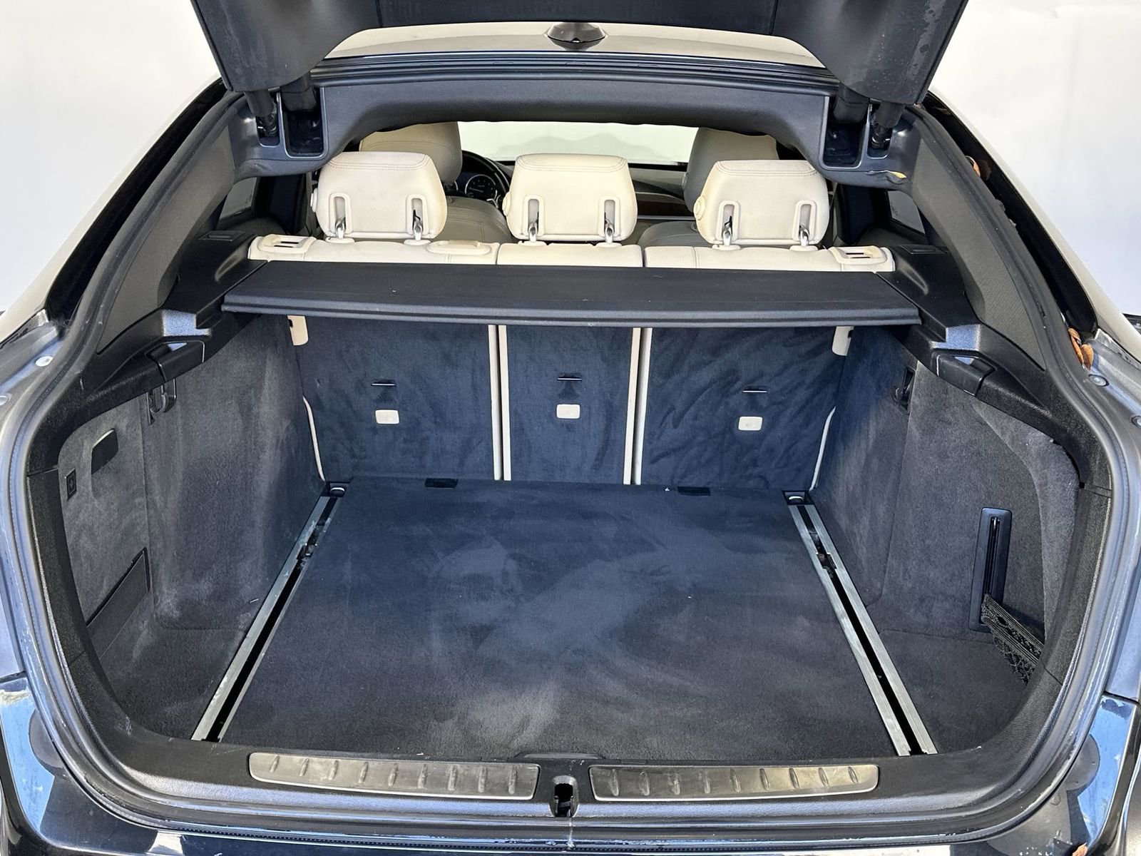 Used 2017 BMW 330i Gran Turismo xDrive image 29