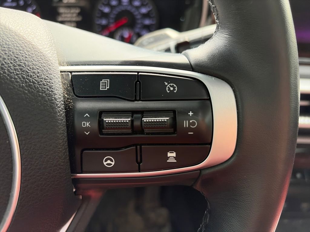 Used 2024 Kia K5 GT-Line AWD/4WD image 12