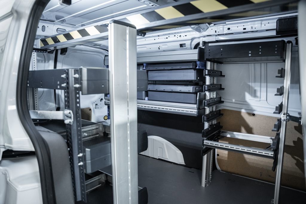 Used 2023 Ford Transit Connect XL image 32