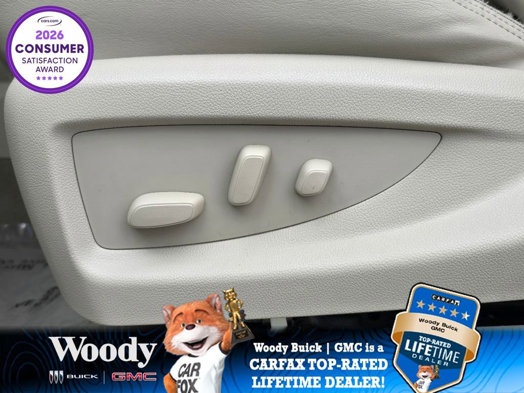 Used 2020 GMC Yukon Denali w/ Open Road Package image 17