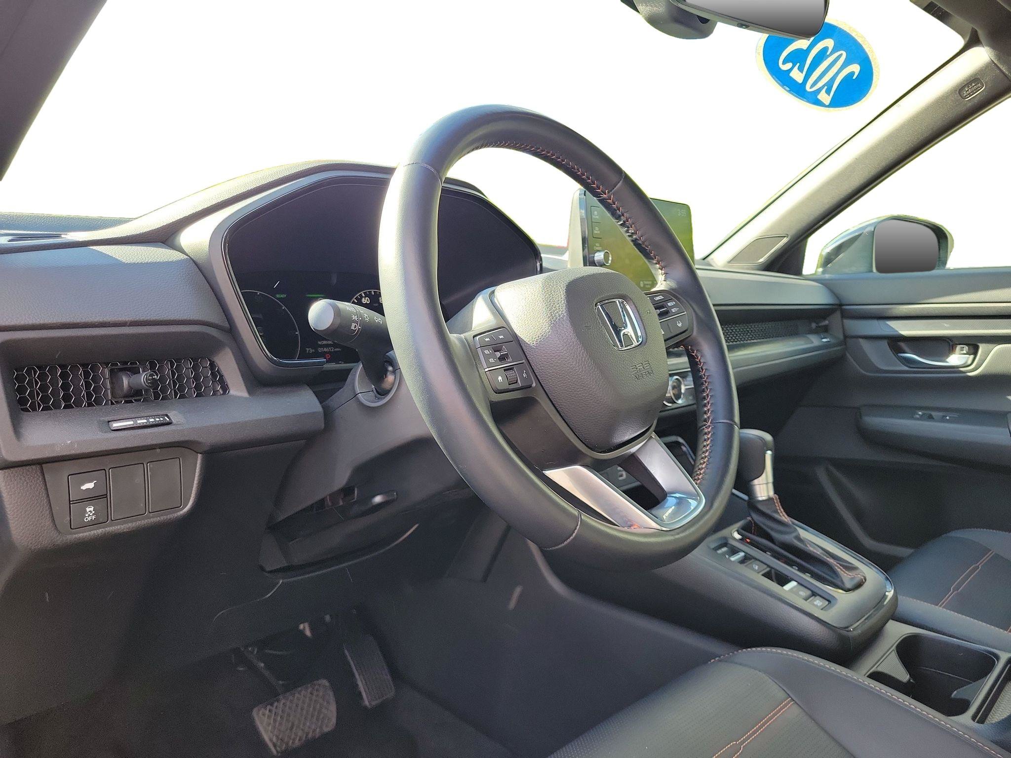 Used 2025 Honda CR-V Sport-L image 6