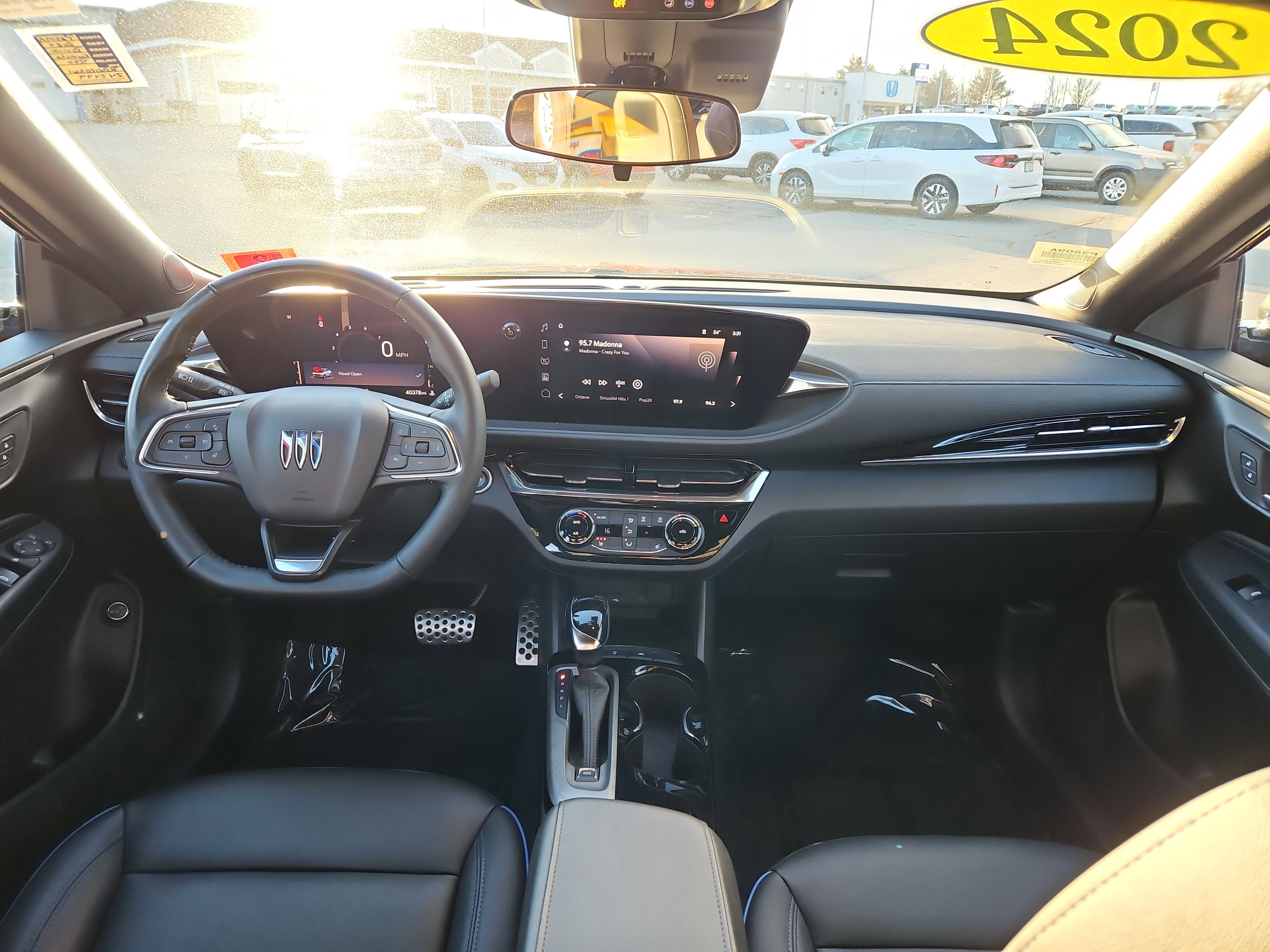 Used 2024 Buick Envista Sport Touring w/ Convenience I Package image 29