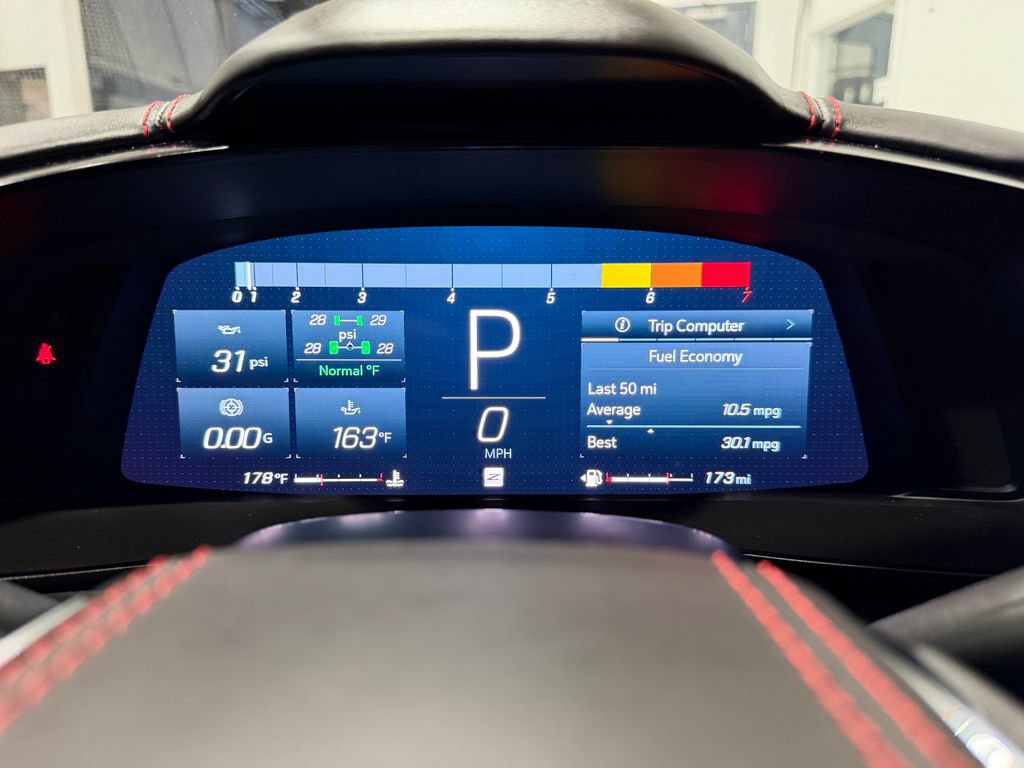 Used 2024 Chevrolet Corvette Stingray Premium Cpe RWD image 12