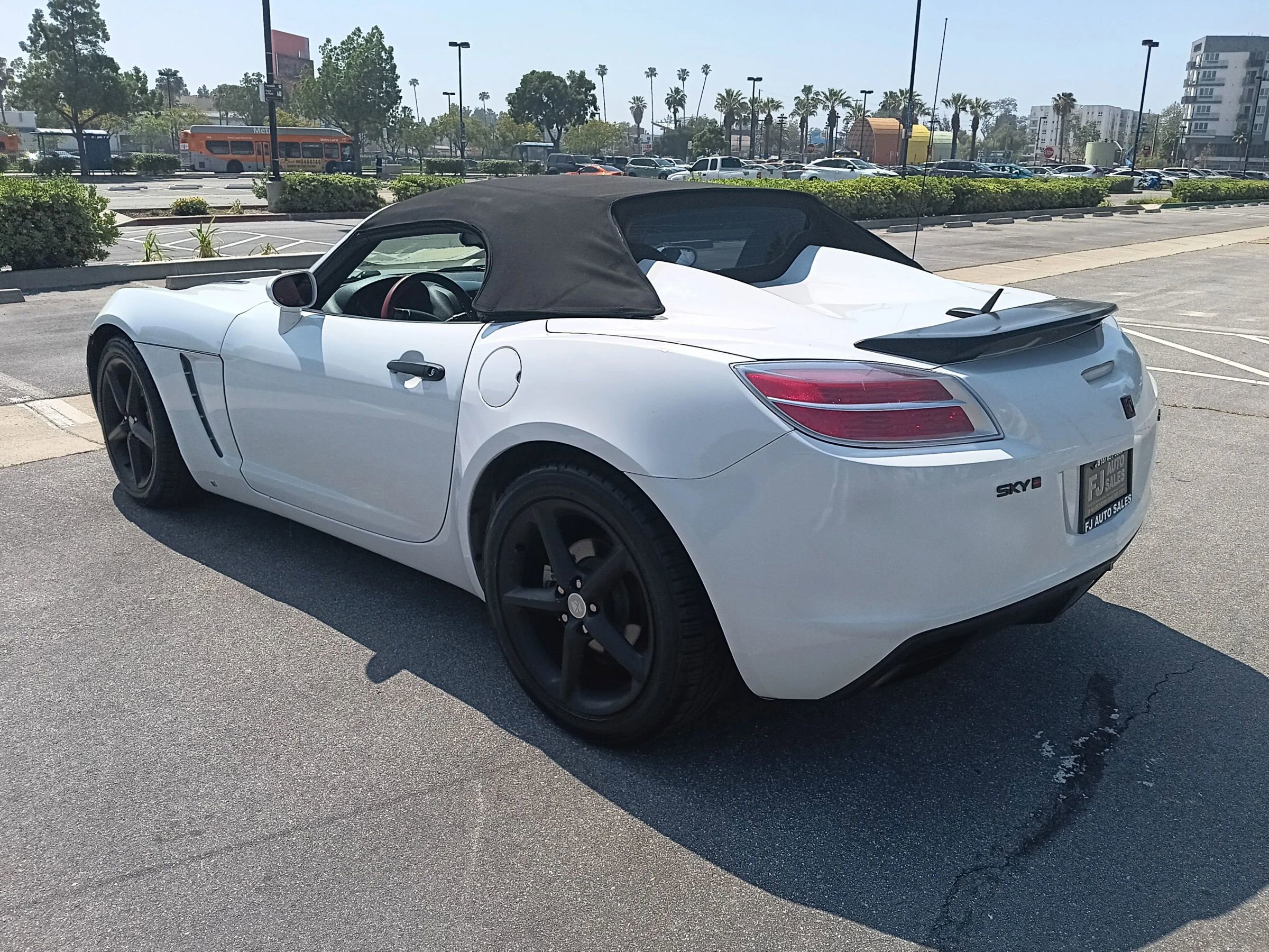 Used 2007 Saturn Sky Red Line image 6