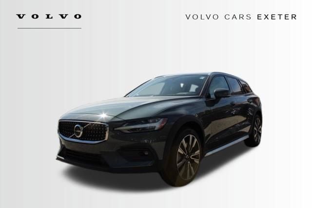 New 2026 Volvo V60 B5 Cross Country Ultra w/ Protection Package Premier AWD/4WD image 3