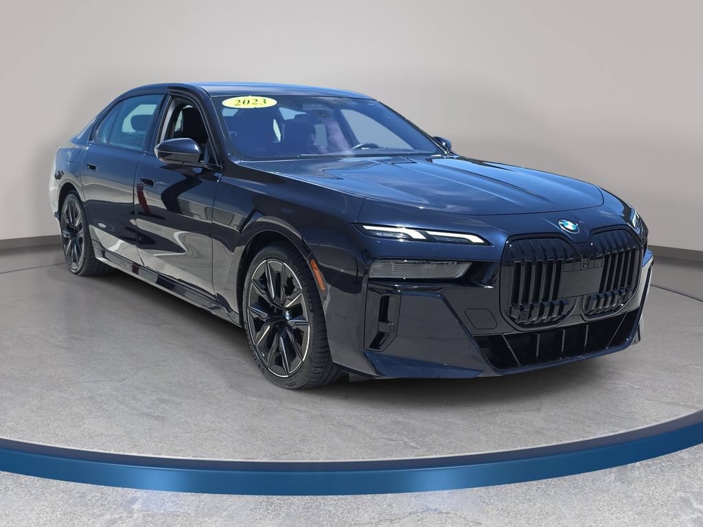 Used 2023 BMW 740i RWD image 4