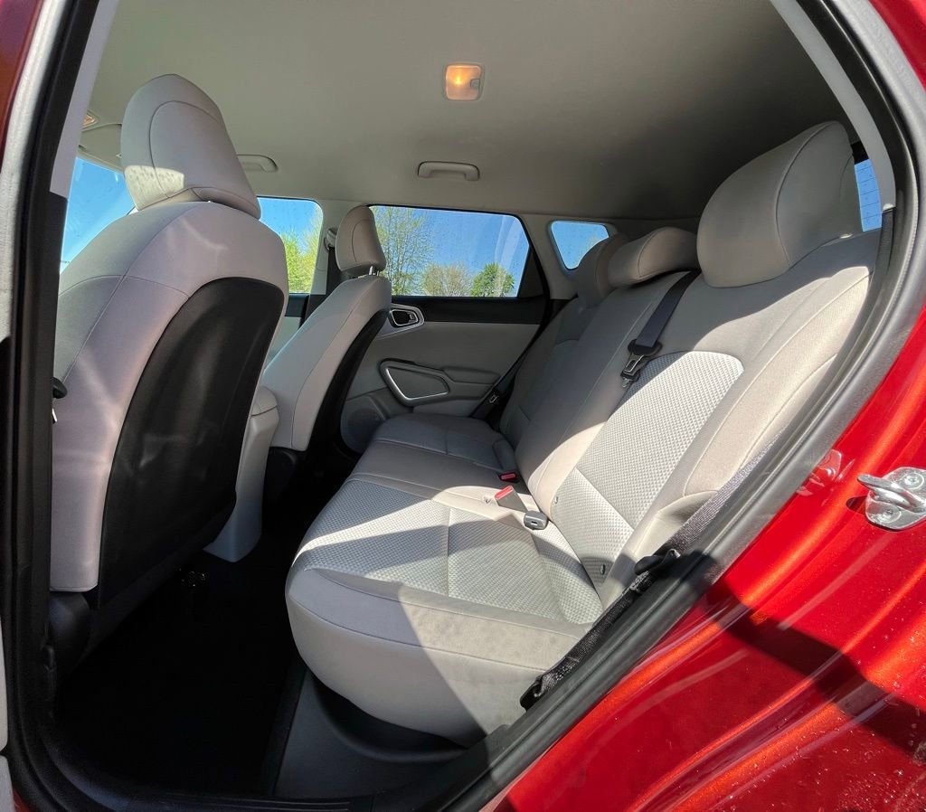 Used 2023 Kia Soul LX FWD image 17